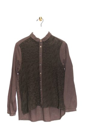 1000-AO_レースパッチワーク ブラウス(長袖)_￥17,380(税込)